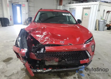 2025 Buick Envision Sport Touring z USA, uszkodzony, nr VIN LRBFZLE48SD013411